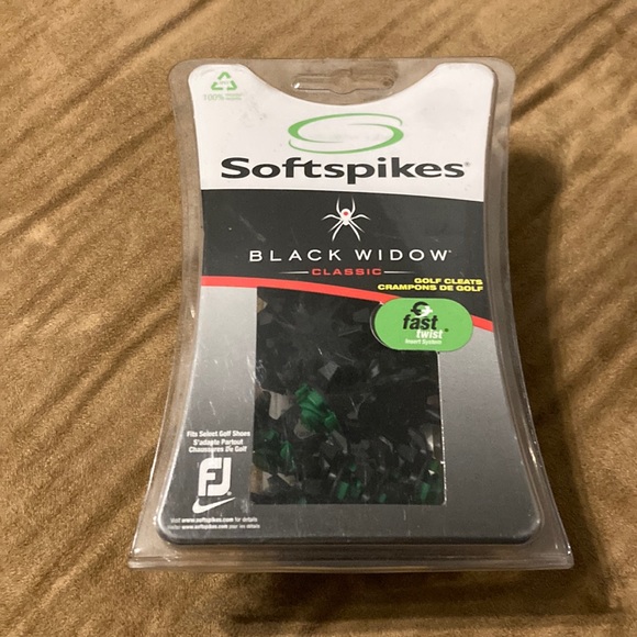 Black Widow Fast Twist SoftSpikes Cleats - Picture 1 of 1